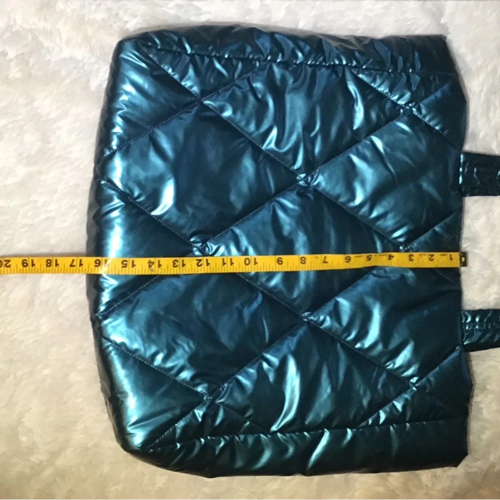 Victoria secret turquoise puffer tote bag